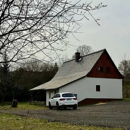 V Udoli Jablonne v Podjestedi